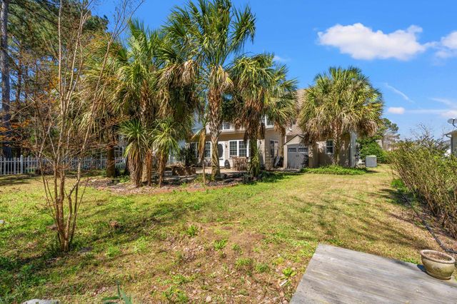 309 Meadowside Dr., Little River, SC 29566