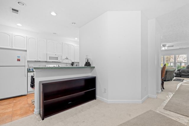 309 Meadowside Dr., Little River, SC 29566