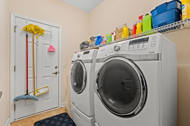 309 Meadowside Dr., Little River, SC 29566