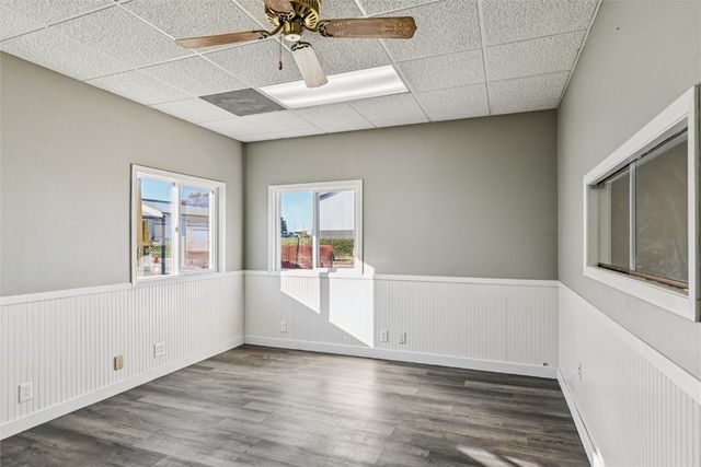 1105 Hawkeye Drive, Hiawatha, IA 52233