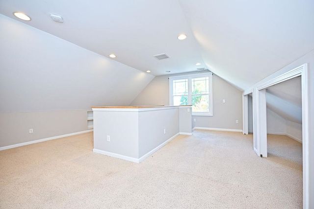 10 Cathedral Circle, Nashua, NH 03063