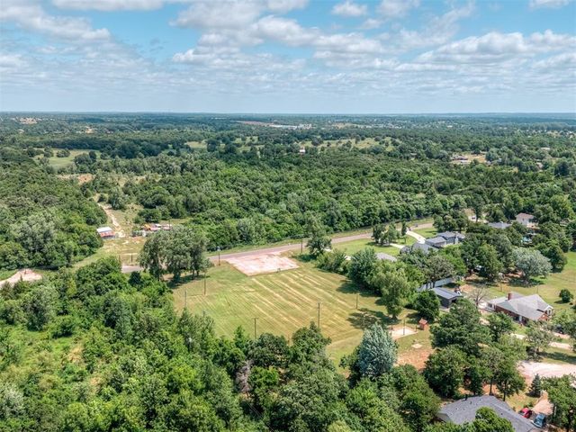 13500 NE 10th Street, Choctaw, OK 73020