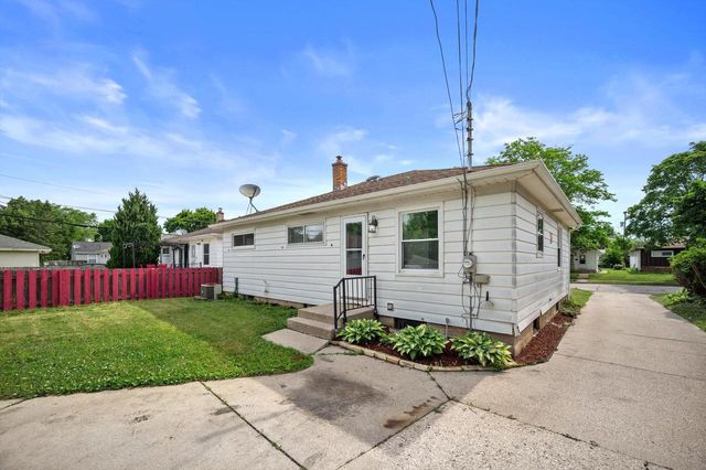 3905 N 93rd STREET, Milwaukee, WI 53222