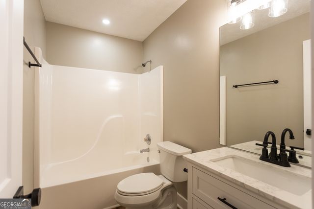 2443 Hodges Farm Road, Mansfield, GA 30055