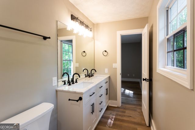 2443 Hodges Farm Road, Mansfield, GA 30055
