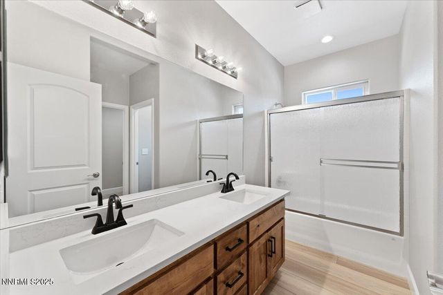 815 Great Basin Lane, Fallon, NV 89406