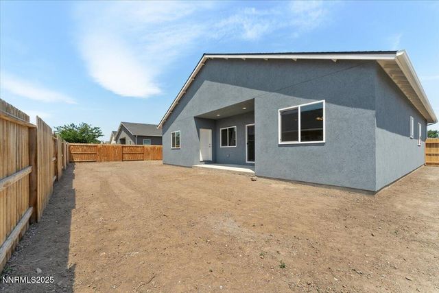 815 Great Basin Lane, Fallon, NV 89406