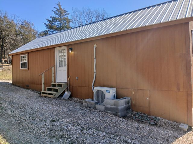 132 Walnut Street, Cape Fair, MO 65624