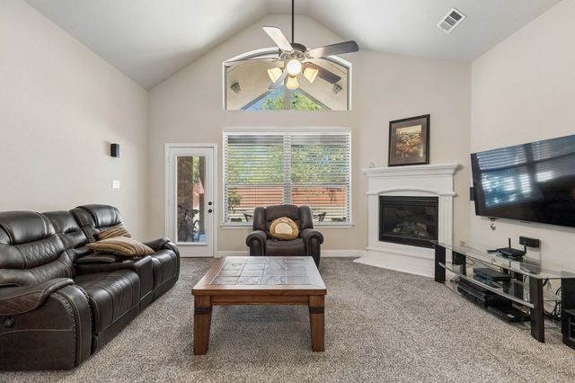 202 Champion Drive, Wylie, TX 75098