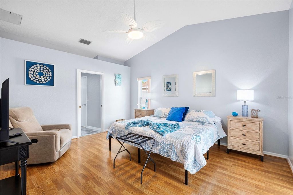 Image 11 of property listing at 11263 MURRAYSVILLE DRIVE, Spring Hill, FL 34609