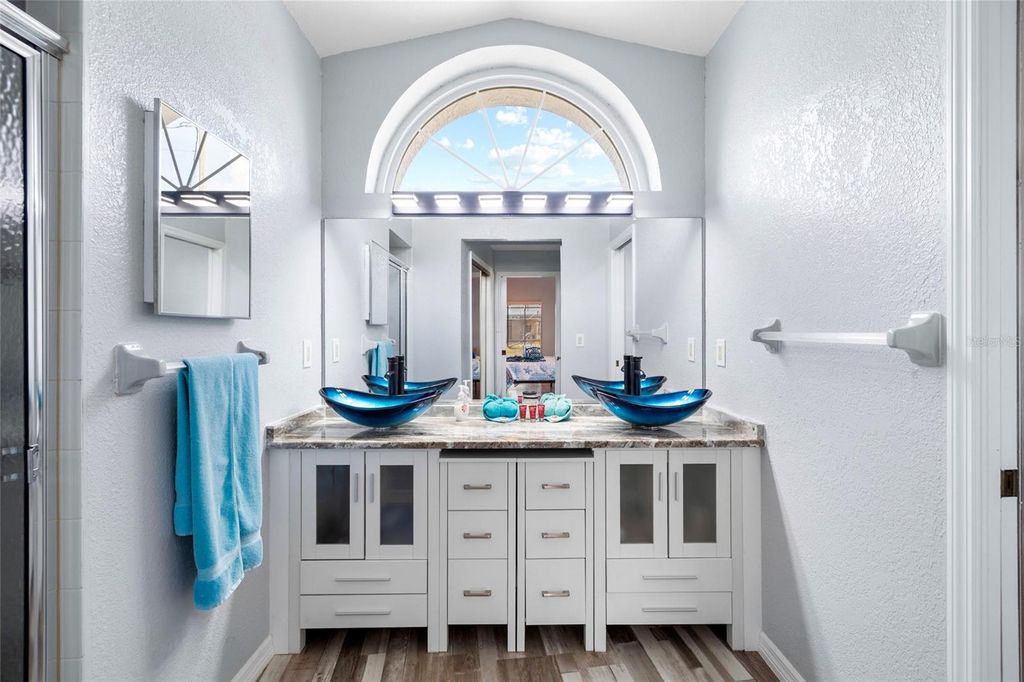 Image 13 of property listing at 11263 MURRAYSVILLE DRIVE, Spring Hill, FL 34609