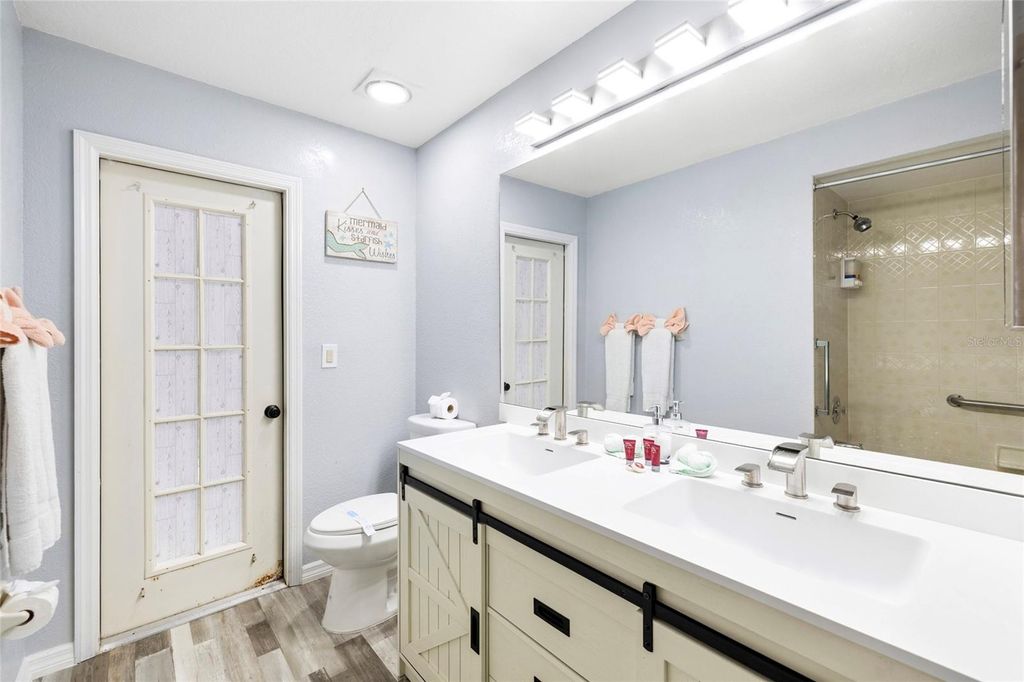 Image 20 of property listing at 11263 MURRAYSVILLE DRIVE, Spring Hill, FL 34609