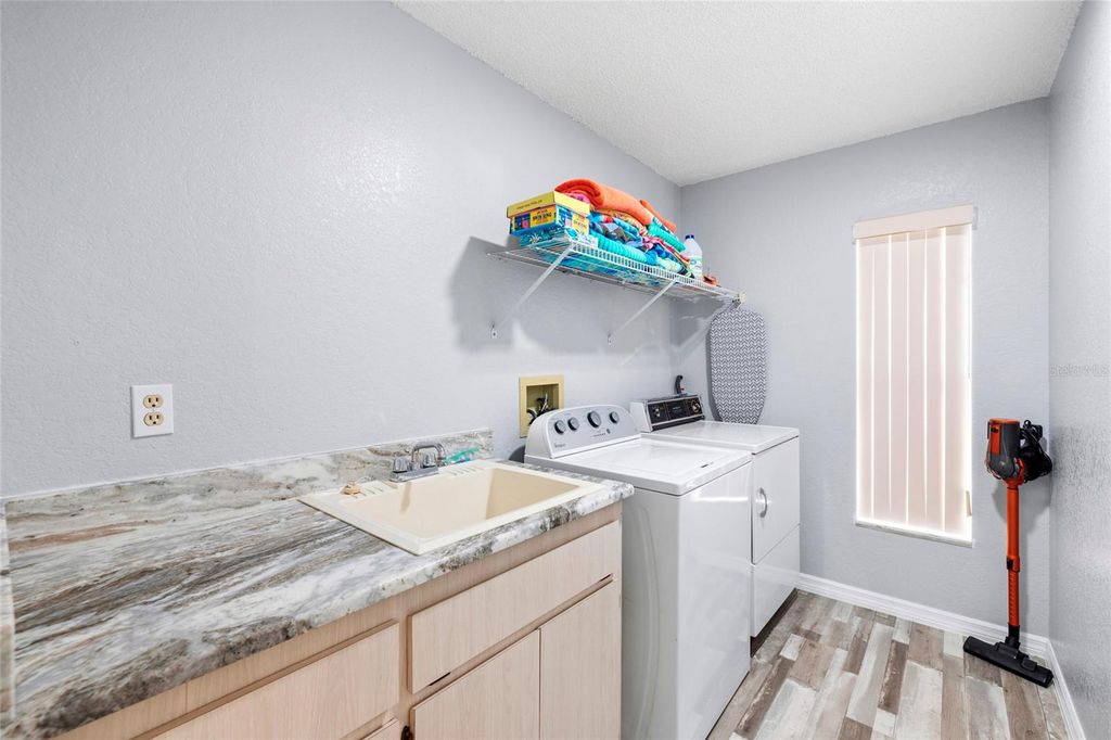 Image 22 of property listing at 11263 MURRAYSVILLE DRIVE, Spring Hill, FL 34609