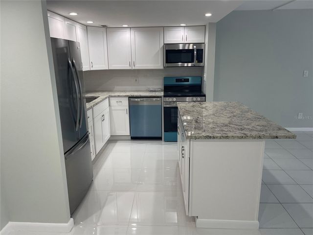 851 BAYWAY BOULEVARD 205, Clearwater Beach, FL 33767