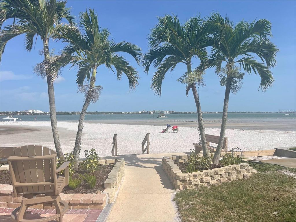 851 BAYWAY BOULEVARD 205, Clearwater Beach, FL 33767