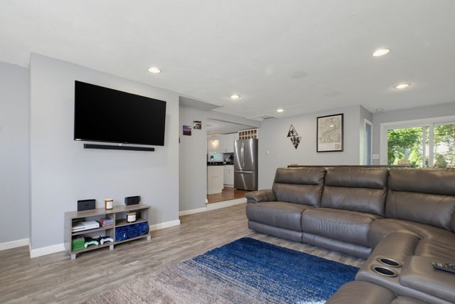 26 Hawthorne Rd., Grafton, MA 01536
