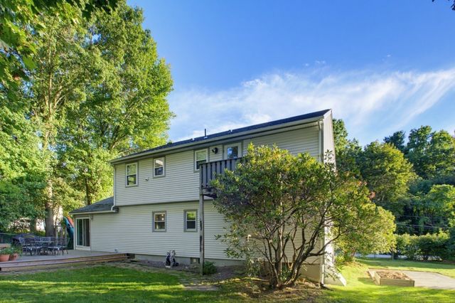 26 Hawthorne Rd., Grafton, MA 01536