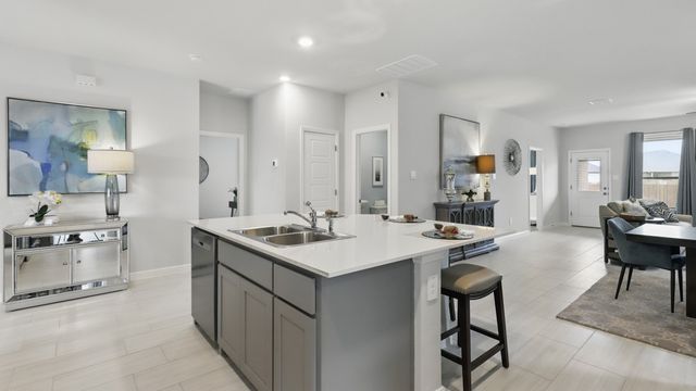 9721 MCCLANE FARM Drive, Fort Worth, TX 76036