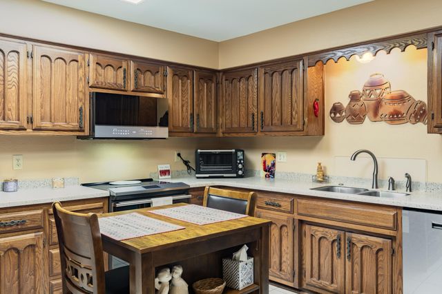12847 Eastridge Drive NE, Albuquerque, NM 87112