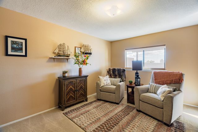 12847 Eastridge Drive NE, Albuquerque, NM 87112