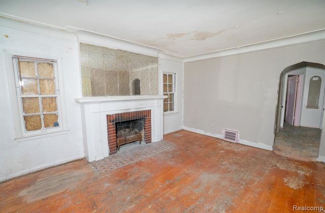 15864 Tracey Street, Detroit, MI 48227