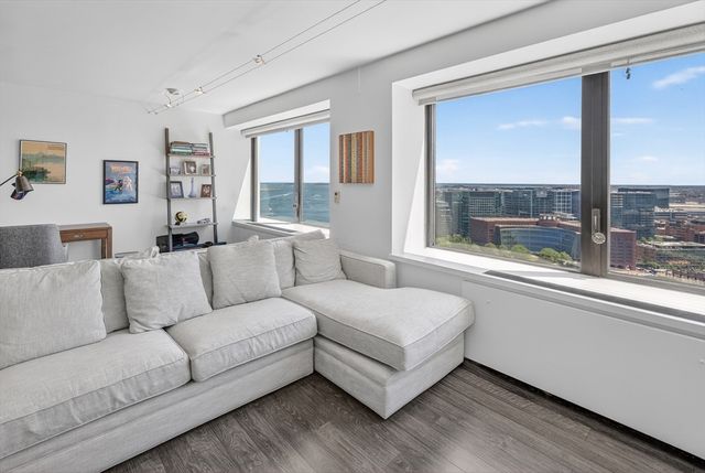85 East India Row 33E, Boston, MA 02110