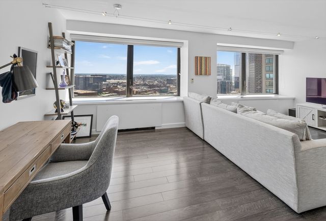 85 East India Row 33E, Boston, MA 02110