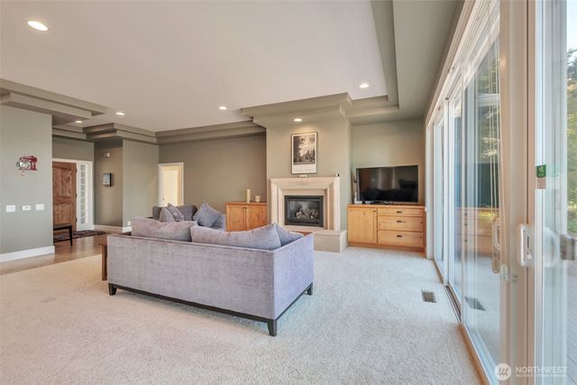 302 Noblecliff Place, Langley, WA 98260