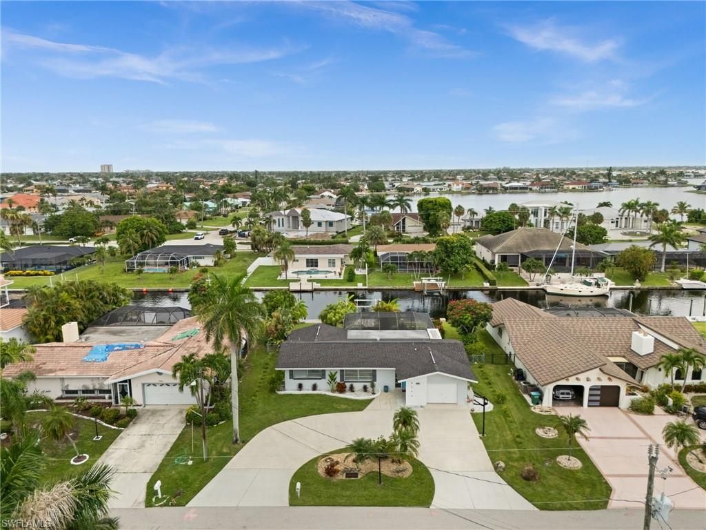 5122 SW 3rd AVE, Cape Coral, FL 33914