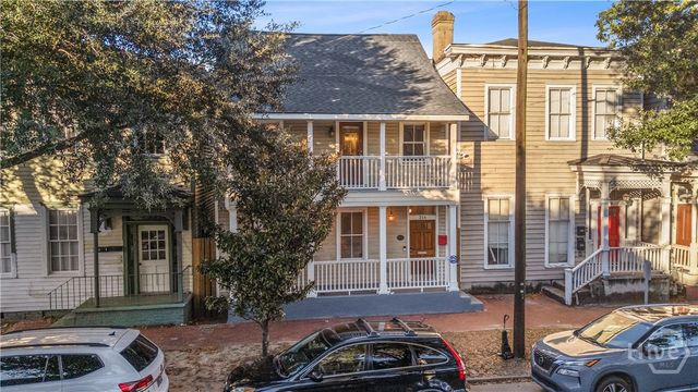 216 W Henry Street, Savannah, GA 31401
