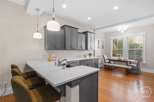 216 W Henry Street, Savannah, GA 31401