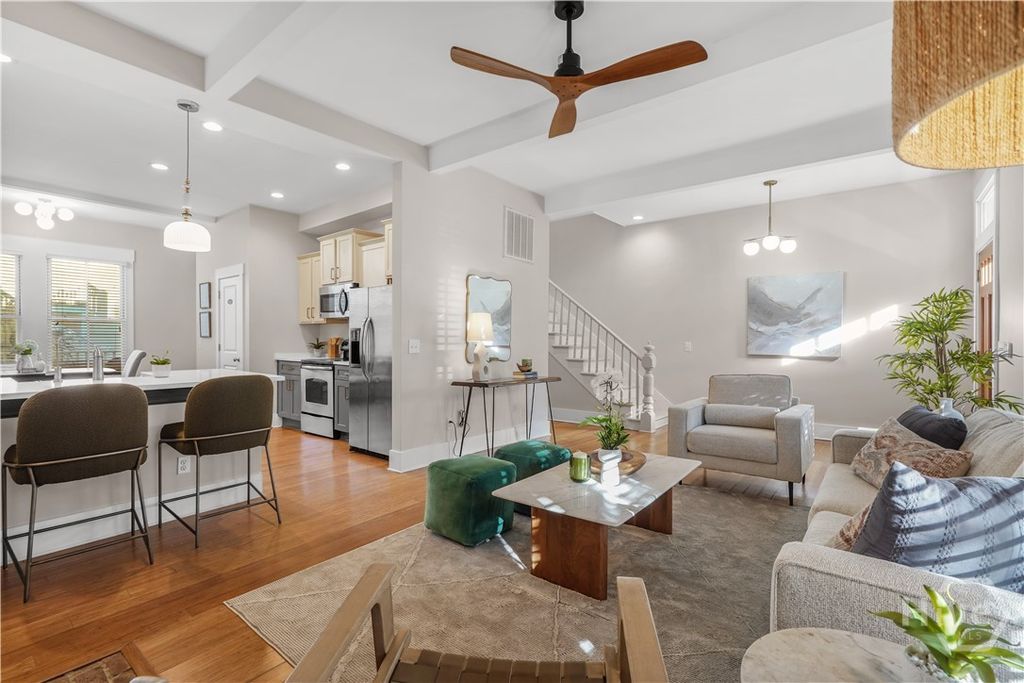 216 W Henry Street, Savannah, GA 31401