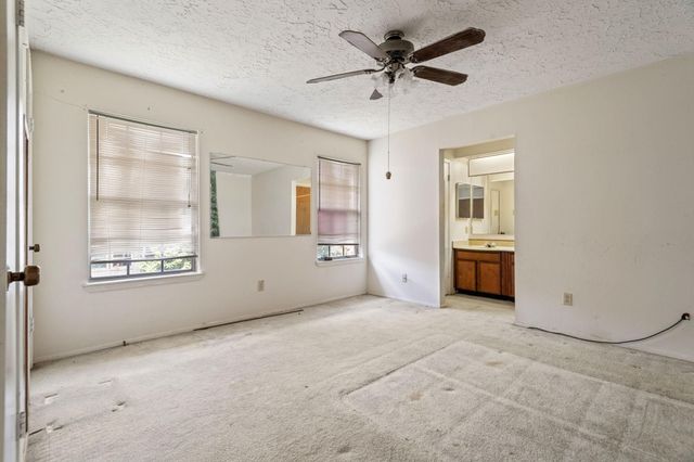 6649 Westwick Drive, Houston, TX 77072