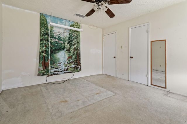 6649 Westwick Drive, Houston, TX 77072