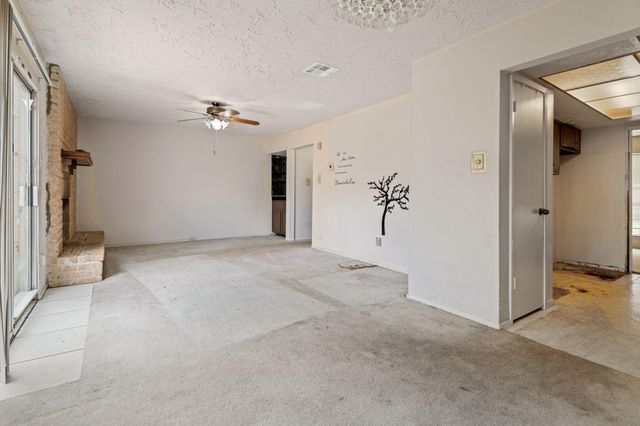 6649 Westwick Drive, Houston, TX 77072