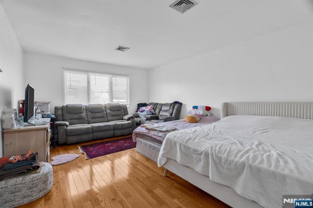 266 Garibaldi Avenue 9, Lodi, NJ 07644