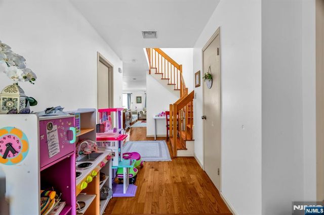266 Garibaldi Avenue 9, Lodi, NJ 07644