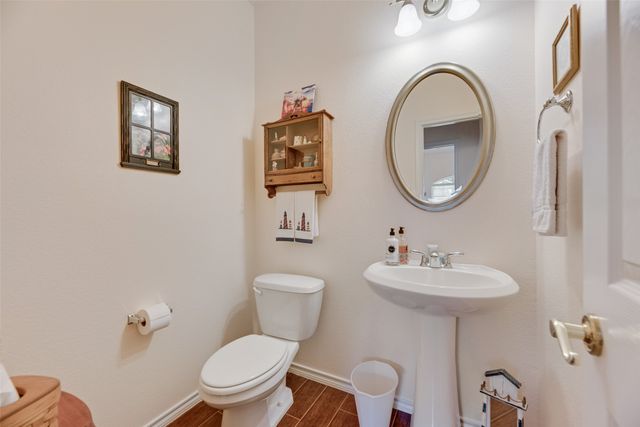 11016 Castle Oak Lane W, Fort Worth, TX 76108