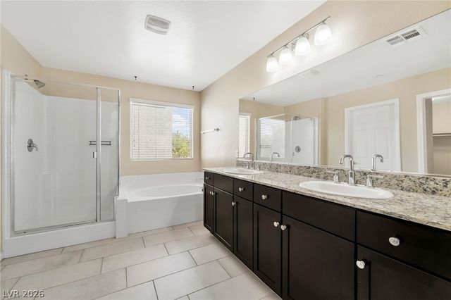 2915 Caxton Grove Drive, Henderson, NV 89052