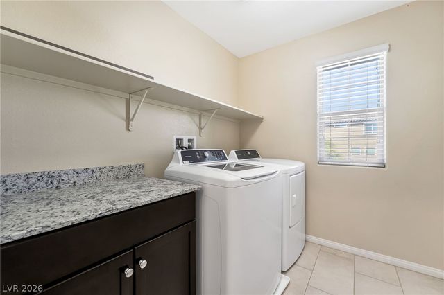 2915 Caxton Grove Drive, Henderson, NV 89052
