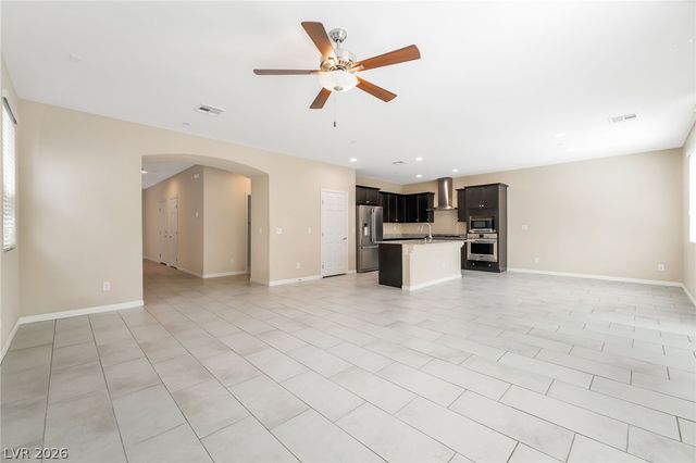 2915 Caxton Grove Drive, Henderson, NV 89052