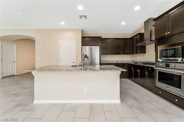 2915 Caxton Grove Drive, Henderson, NV 89052