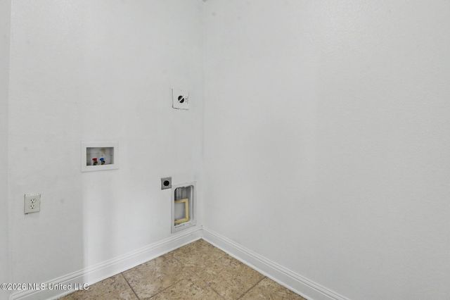 10323 Sweet Bay Drive, Gulfport, MS 39503