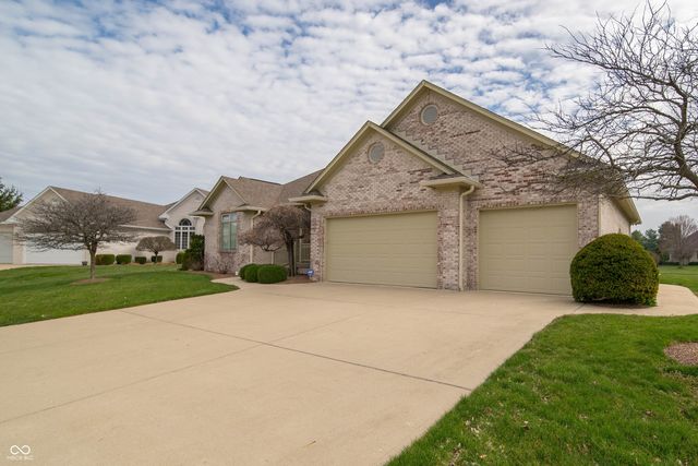 2743 Baywater Court, Greenwood, IN 46143