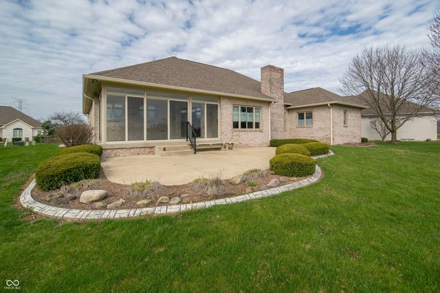 2743 Baywater Court, Greenwood, IN 46143