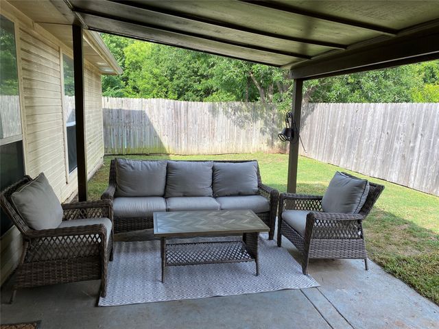 1100 Baker Street, Mckinney, TX 75069