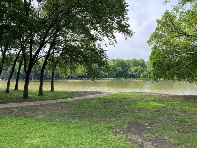 1100 Baker Street, Mckinney, TX 75069