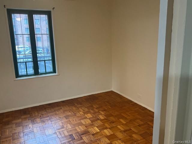 1594 Metropolitan Avenue MH, Bronx, NY 10462