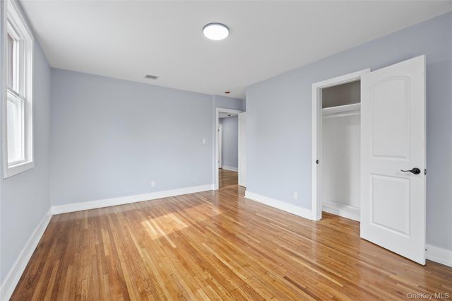 81 Rowe Avenue, East Rockaway, NY 11563