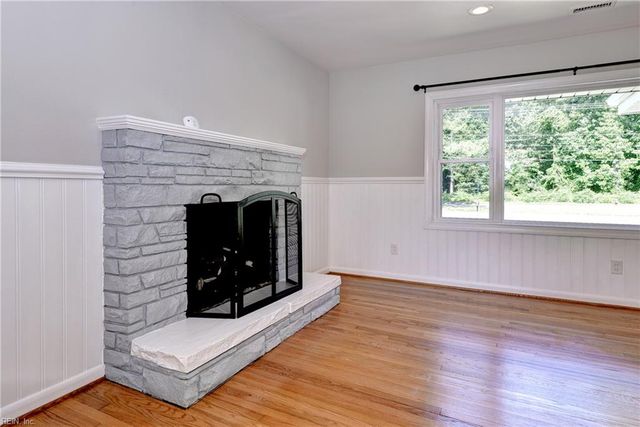 1338 Big Bethel RD, Hampton, VA 23666